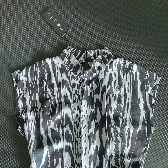 NWT COREY Grey Printed Silk Blend Slim Hi-Lo Dress Size 2 Made in USA MSRP $288 - Picture 11 of 14